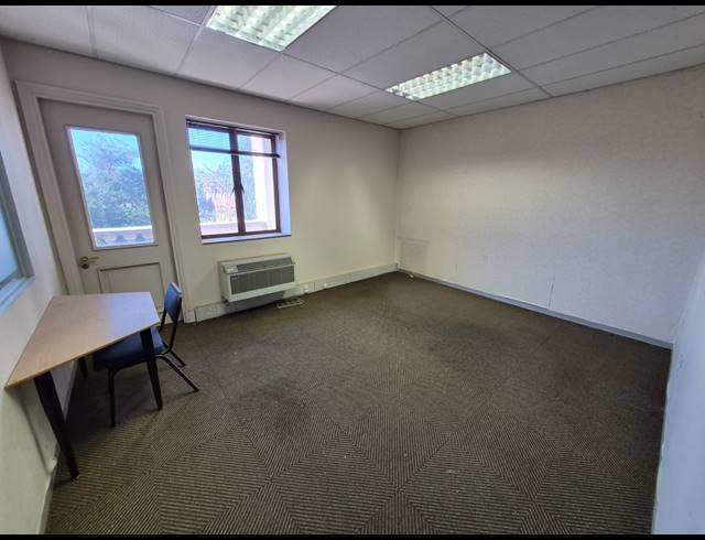 399M² OFFICE TO LET IN RIVONIA